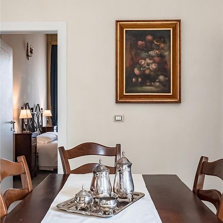 Palazzo Dei Pavoni, Relais Di Charme Acomodação com café da manhã LʼAquila Exterior foto